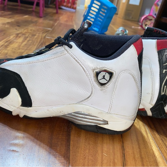 Jordan 14 retro (black toe) - Picture 2 of 4